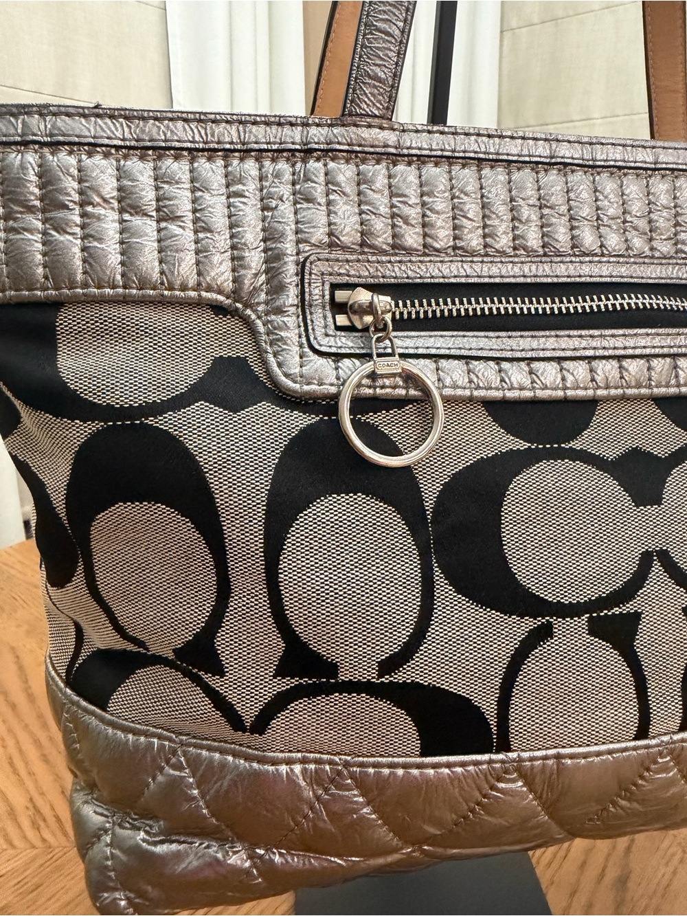 COACH Poppy Metallic Silver Quilted Leather and Black C Logo Canvas - Picture 7 of 14